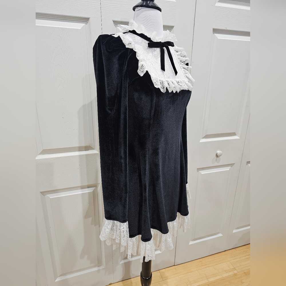 Dolls Kill Goth Widow No Lesson Learned Black & White Velvet Mini Dress S - Picture 3 of 6